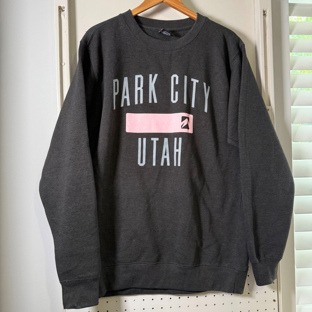Park City Utah Sweatshirt Men's Gray Pullover - Medium Oversized Cozy Ski Resort